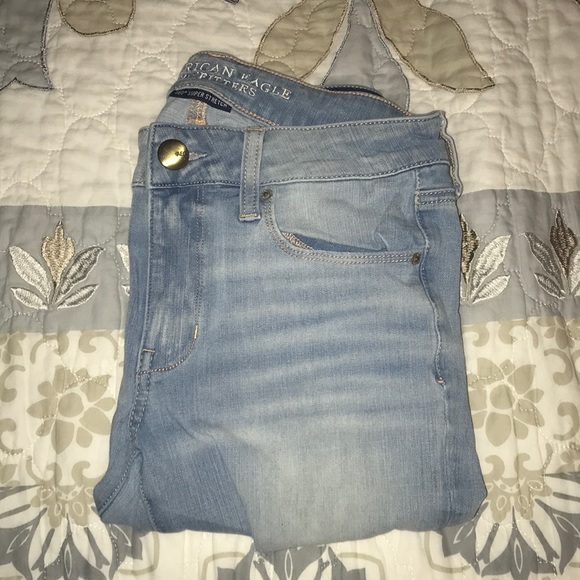 American Eagle Outfitters Pants - Light-wash, ripped Jeans